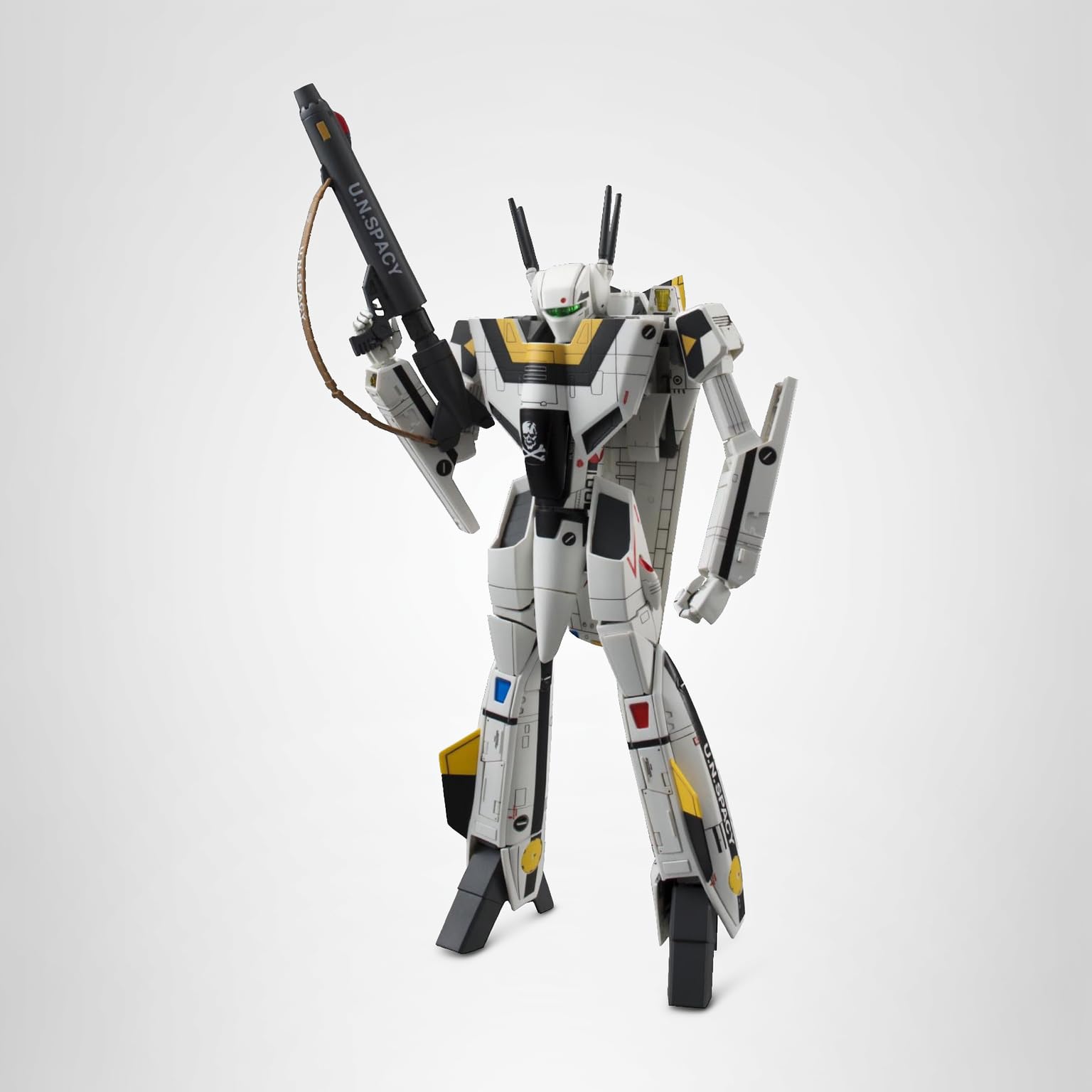 Amazon | 1/72 VF-1S バルキリー ロイ・フォッカー機 (超時空要塞